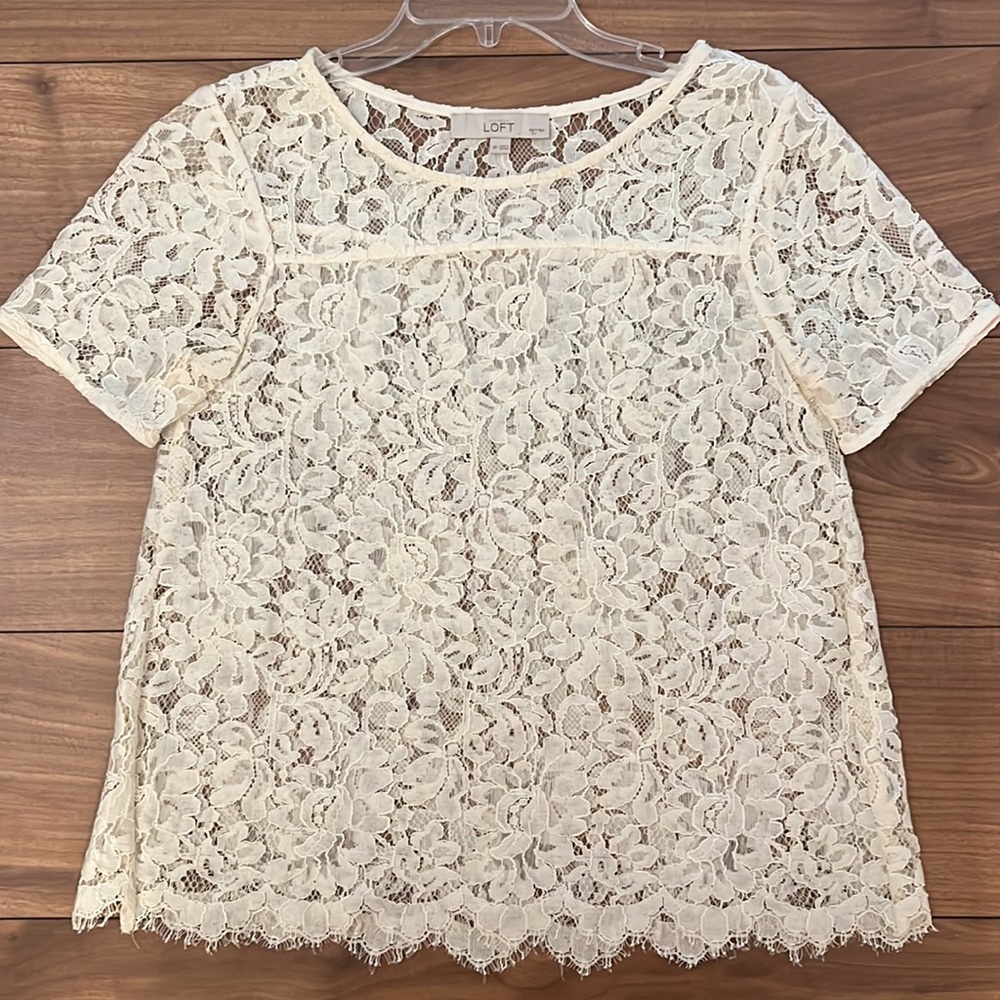 Cream lace LOFT shirt